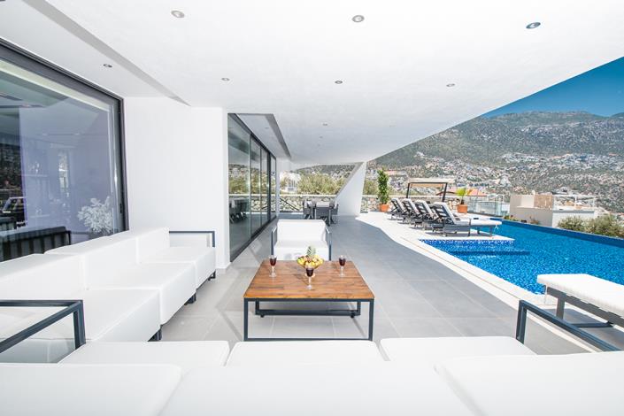 Image No.26-5 Bed Villa / Detached for sale