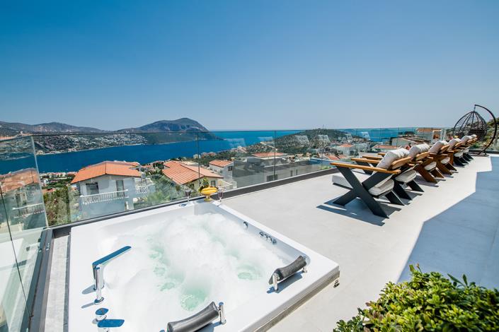 Image No.37-5 Bed Villa / Detached for sale