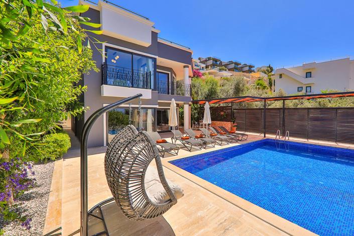 Image No.14-3 Bed Villa / Detached for sale