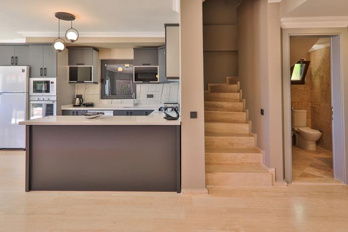 Image No.56-3 Bed Villa / Detached for sale