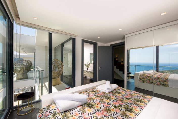 Image No.14-4 Bed Villa for sale