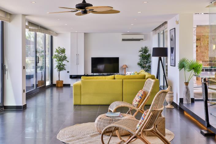 Image No.12-4 Bed Villa for sale