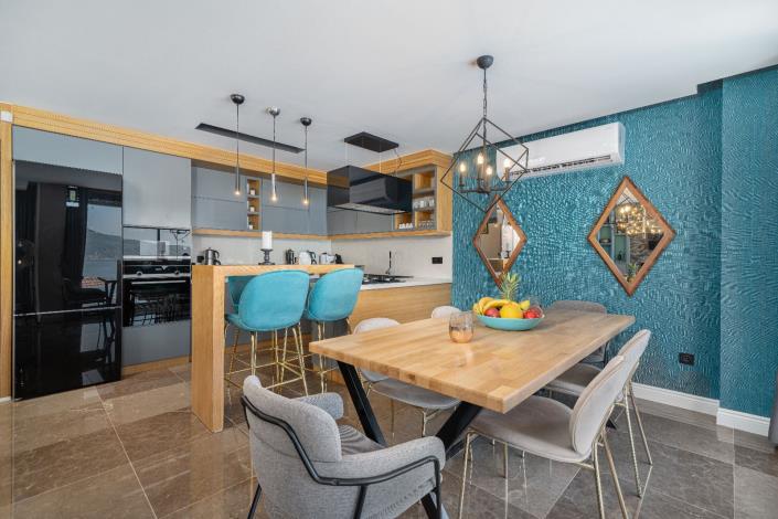 Image No.9-4 Bed Villa / Detached for sale