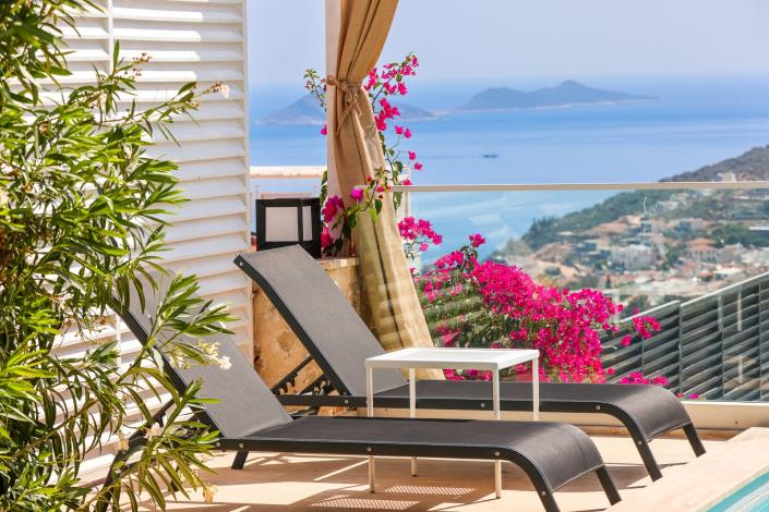 Image No.2-4 Bed Villa / Detached for sale