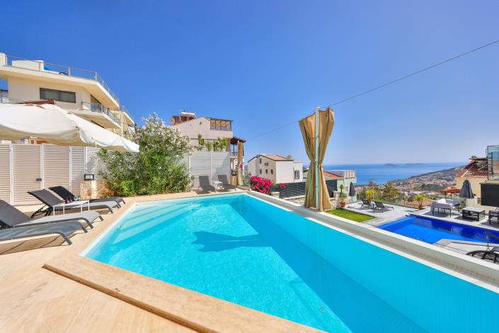 Image No.34-4 Bed Villa / Detached for sale