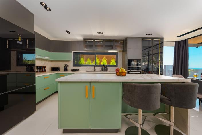 Image No.47-3 Bed Villa / Detached for sale