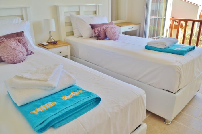 Image No.27-3 Bed Villa / Detached for sale