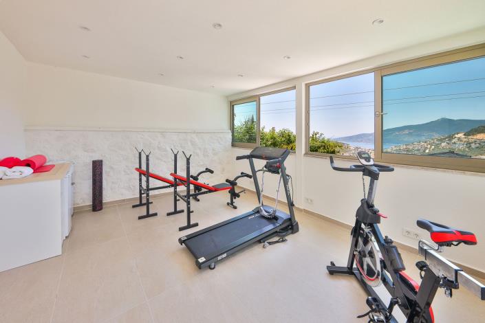 Image No.50-5 Bed Villa / Detached for sale