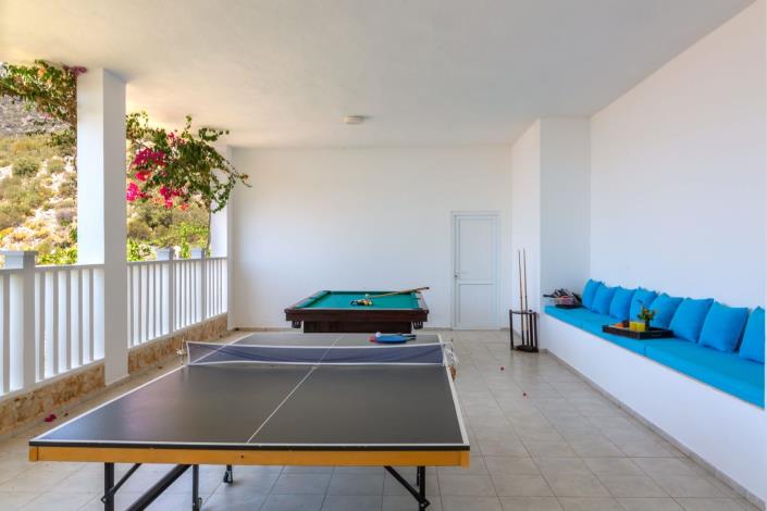 Image No.12-6 Bed Villa for sale