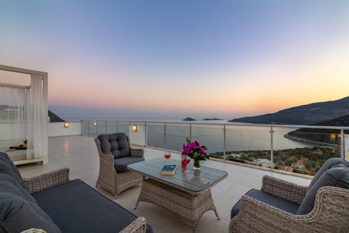 Image No.30-6 Bed Villa for sale