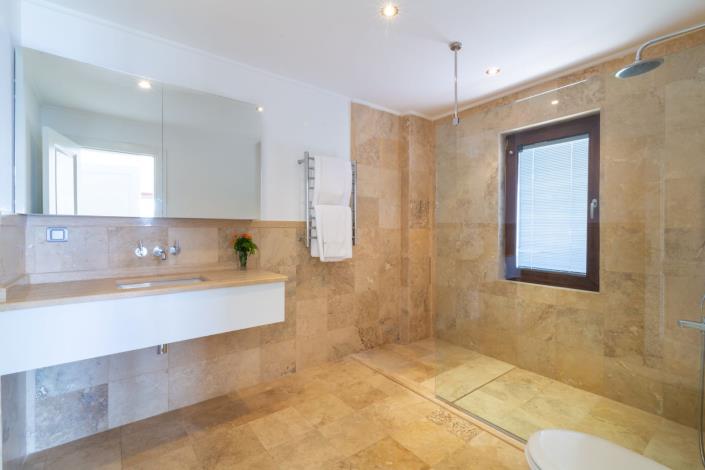 Image No.35-6 Bed Villa for sale