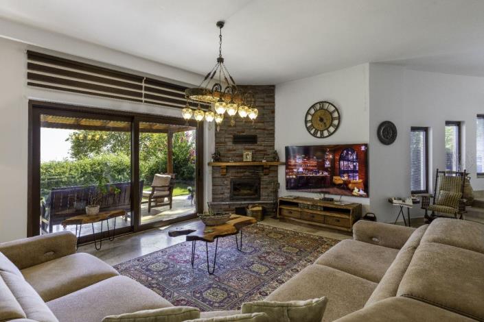 Image No.20-4 Bed Villa / Detached for sale