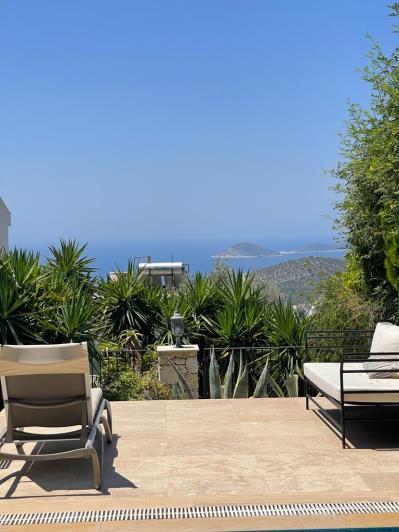 Image No.12-3 Bed Villa / Detached for sale