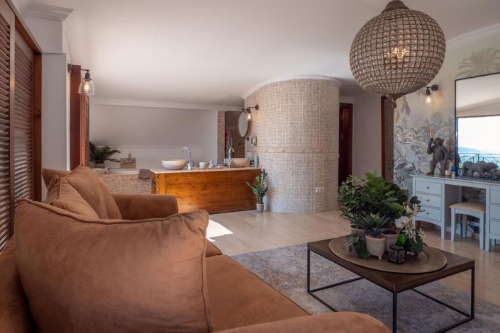 Image No.21-4 Bed Villa for sale