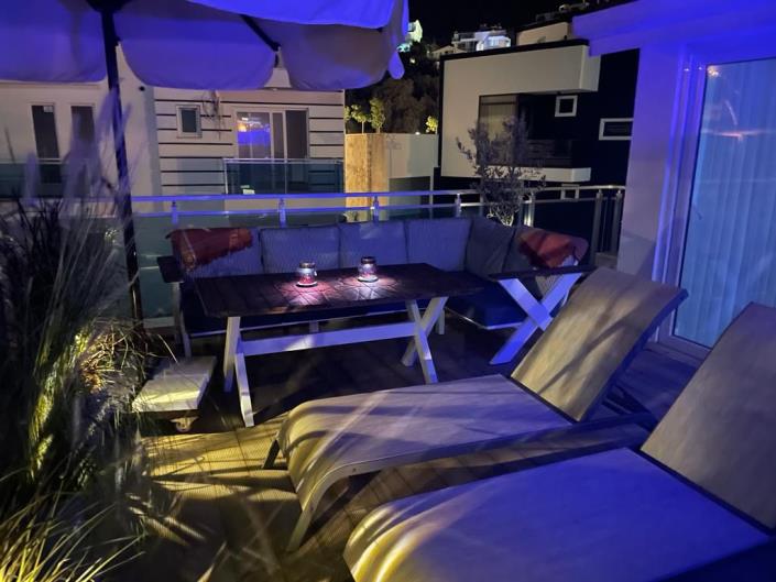 Image No.12-3 Bed Apartment for sale