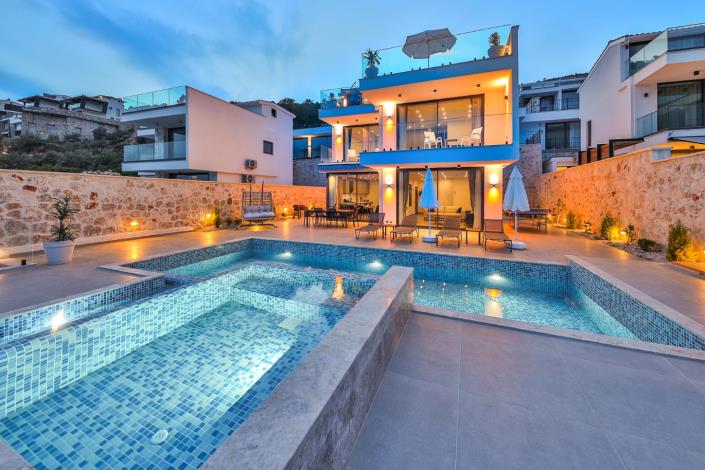 Image No.27-3 Bed Villa for sale