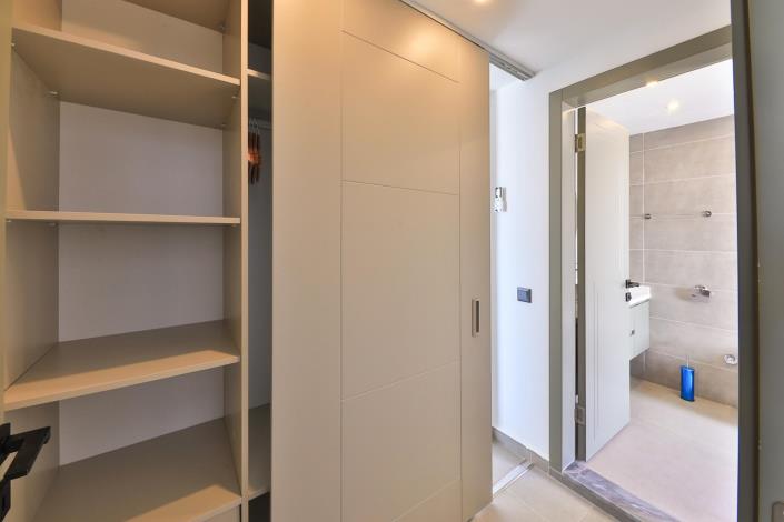 Image No.51-3 Bed Villa for sale