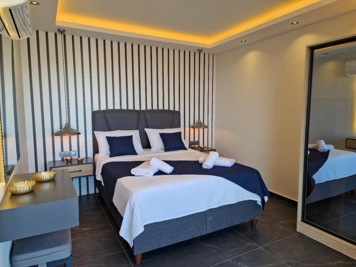 Image No.41-4 Bed Villa for sale