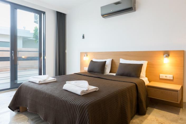 Image No.16-4 Bed Villa / Detached for sale