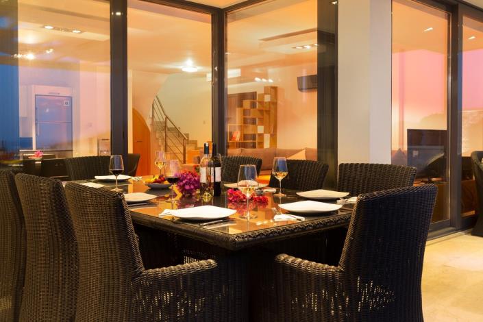 Image No.6-4 Bed Villa / Detached for sale