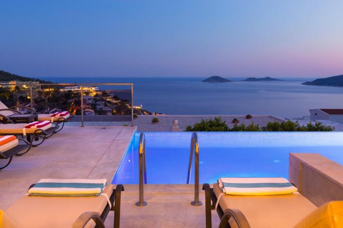 Image No.3-4 Bed Villa / Detached for sale