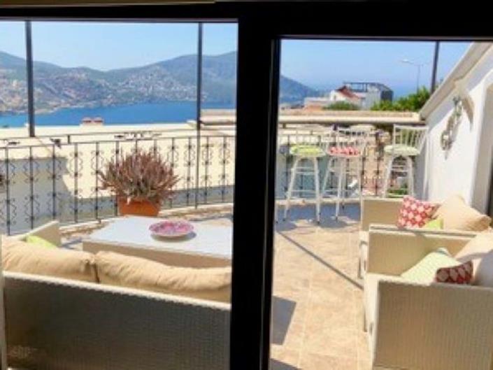 Image No.20-4 Bed Villa / Detached for sale