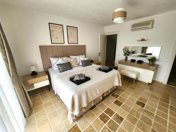 Image No.4-3 Bed Villa / Detached for sale