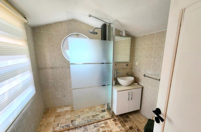 Image No.35-3 Bed Villa / Detached for sale