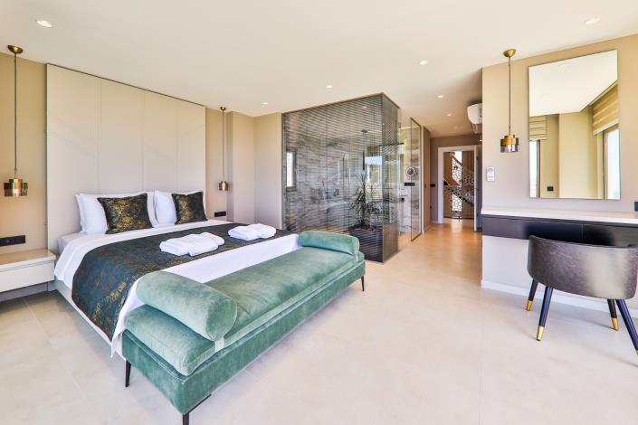 Image No.25-4 Bed Villa / Detached for sale