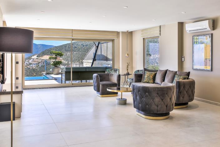 Image No.15-4 Bed Villa / Detached for sale