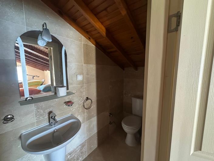 Image No.5-5 Bed Villa / Detached for sale