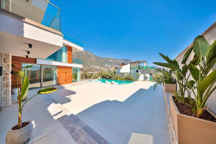 Image No.7-5 Bed Villa / Detached for sale