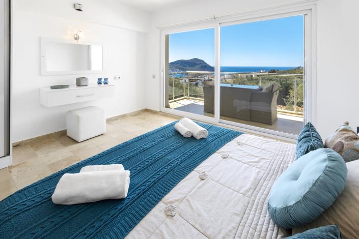 Image No.3-3 Bed Apartment for sale