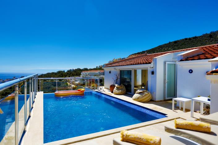 Image No.1-3 Bed Apartment for sale