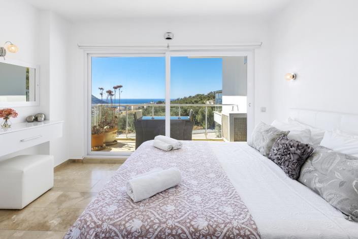 Image No.5-3 Bed Apartment for sale