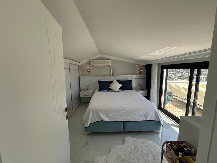 Image No.45-2 Bed Apartment for sale