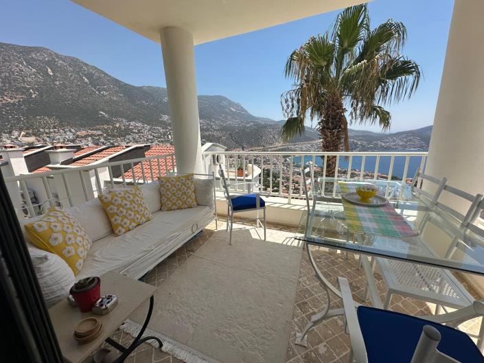 Image No.22-2 Bed Apartment for sale