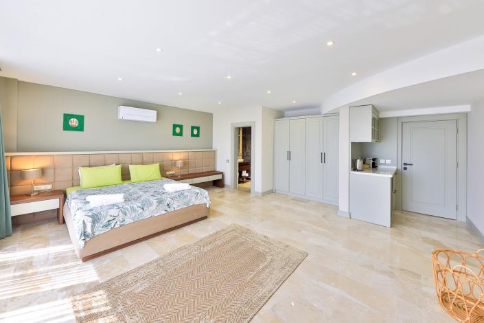 Image No.25-5 Bed Villa / Detached for sale