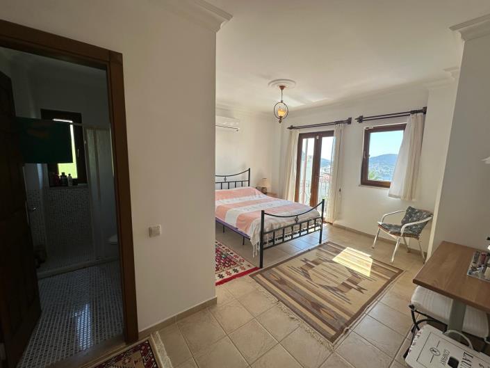 Image No.32-4 Bed Villa / Detached for sale