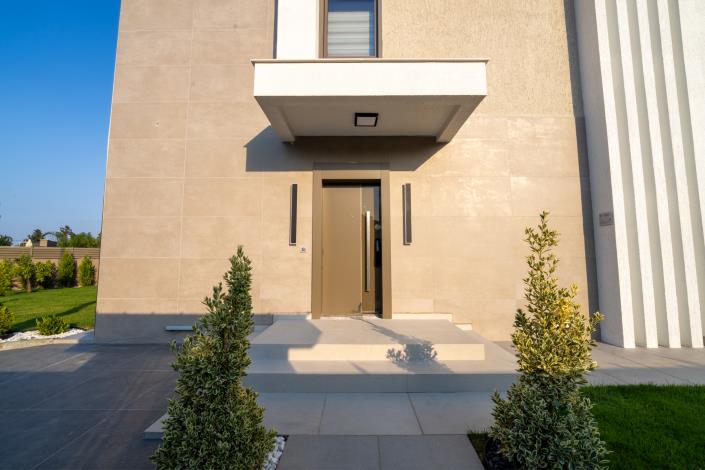 Image No.17-3 Bed Villa / Detached for sale