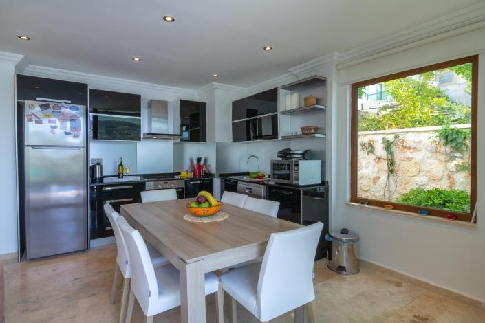 Image No.15-5 Bed Villa / Detached for sale