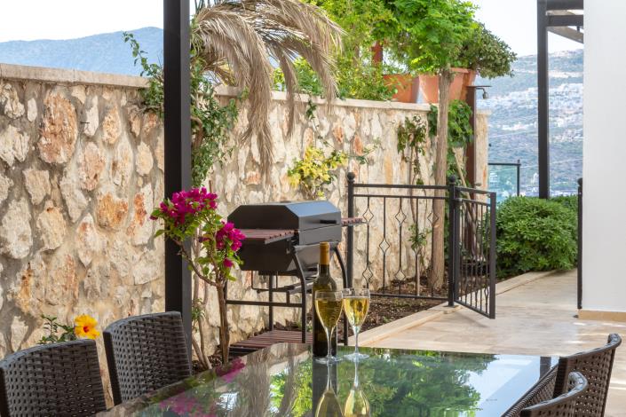 Image No.32-5 Bed Villa / Detached for sale