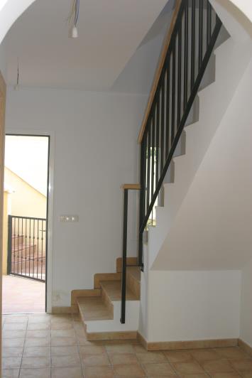 Image No.3-2 Bed Townhouse for sale