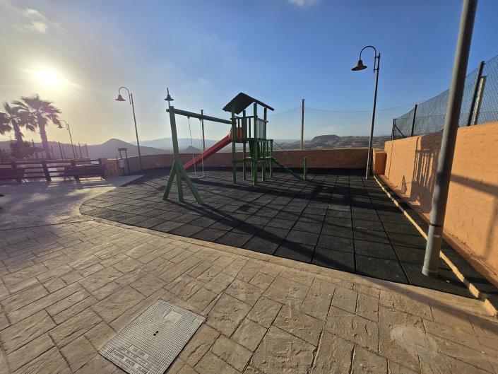 Image No.28-2 Bed Apartment for sale