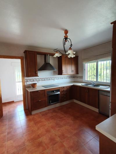 Image No.8-4 Bed Villa / Detached for sale