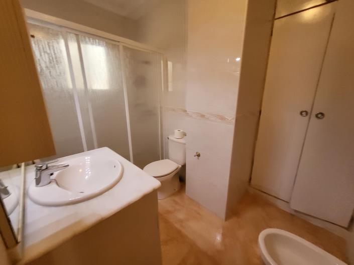 Image No.16-5 Bed Village House for sale