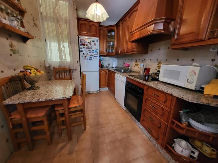 Image No.12-5 Bed Village House for sale