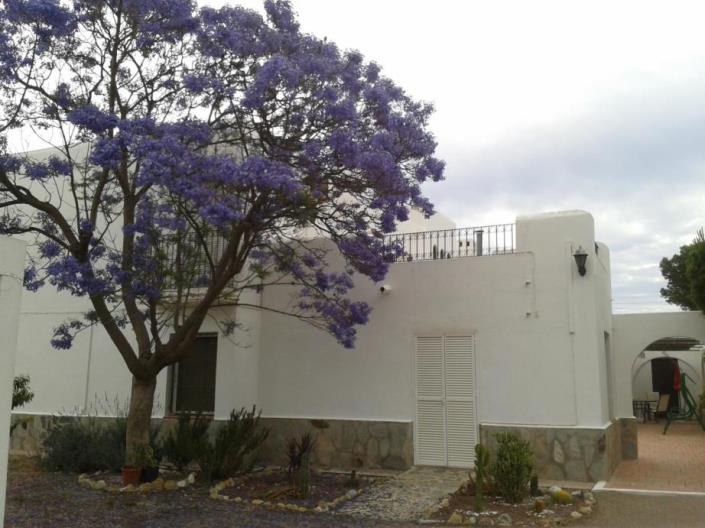 Image No.7-7 Bed Commercial for sale