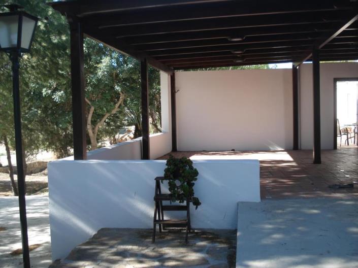 Image No.27-7 Bed Commercial for sale