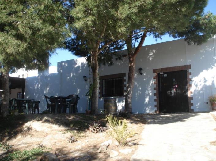 Image No.30-7 Bed Commercial for sale